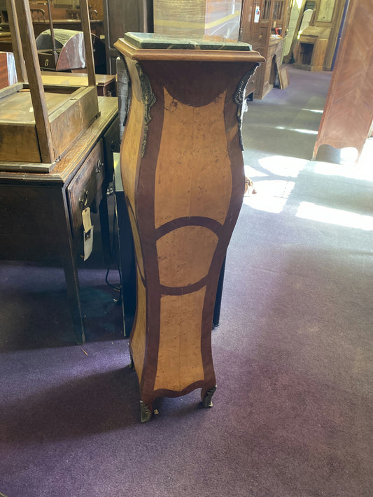 Pedestal