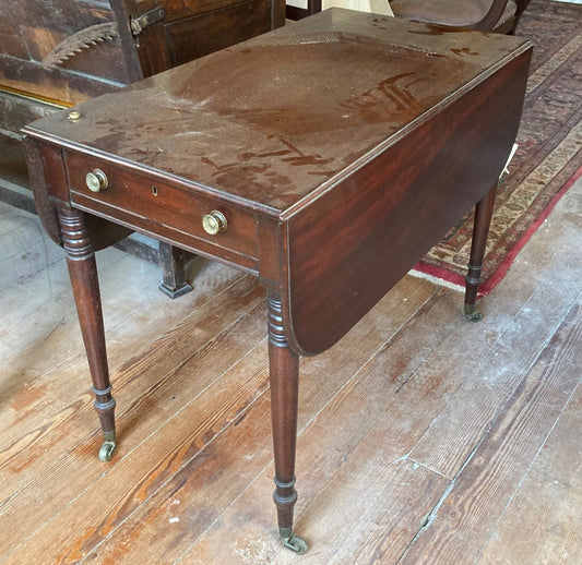 English Mahogany Pembroke Table