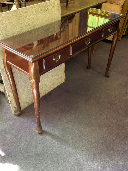 Sideboard Table